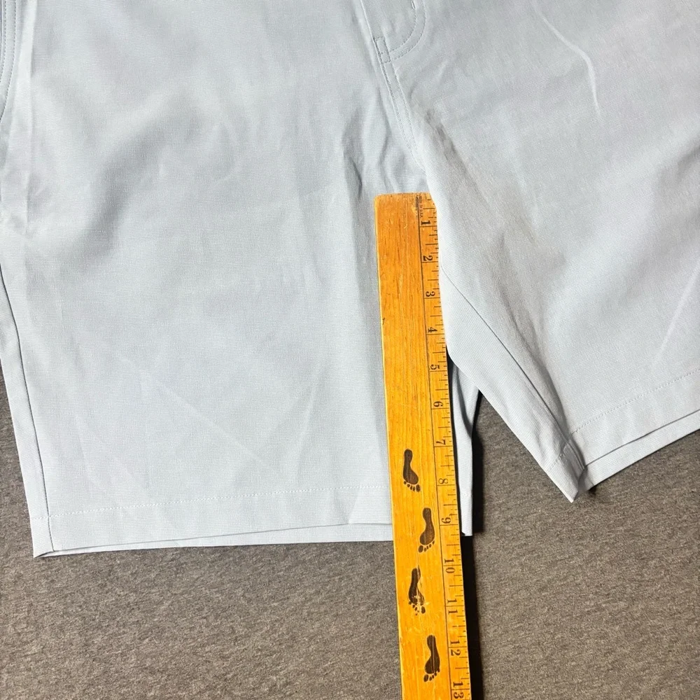 TravisMathew‎ Mens Light Blue Performance Golf Shorts Size 38 9 Inch Inseam
